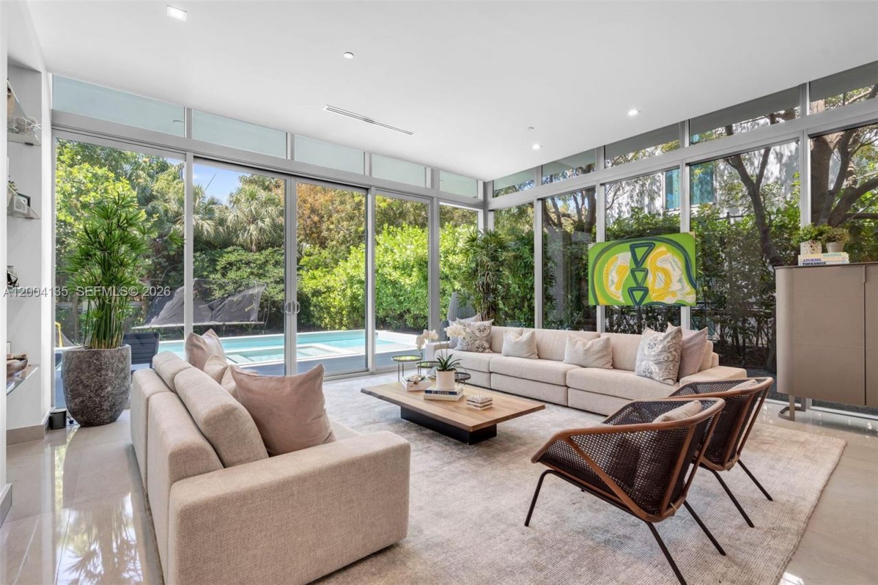 110 Reef Ln , Key Biscayne, FL 33149 Photo