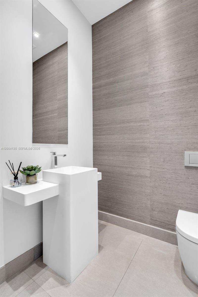 110 Reef Ln , Key Biscayne, FL 33149 Photo