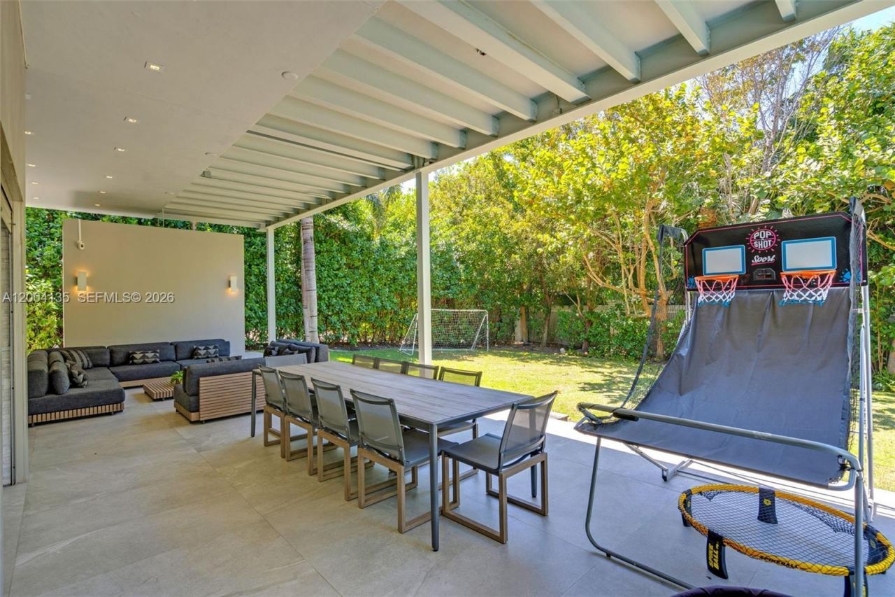 110 Reef Ln , Key Biscayne, FL 33149 Photo