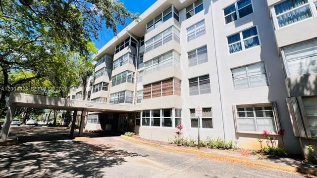 6500 Cypress Rd , Unit 402, Plantation, FL 33317 Photo