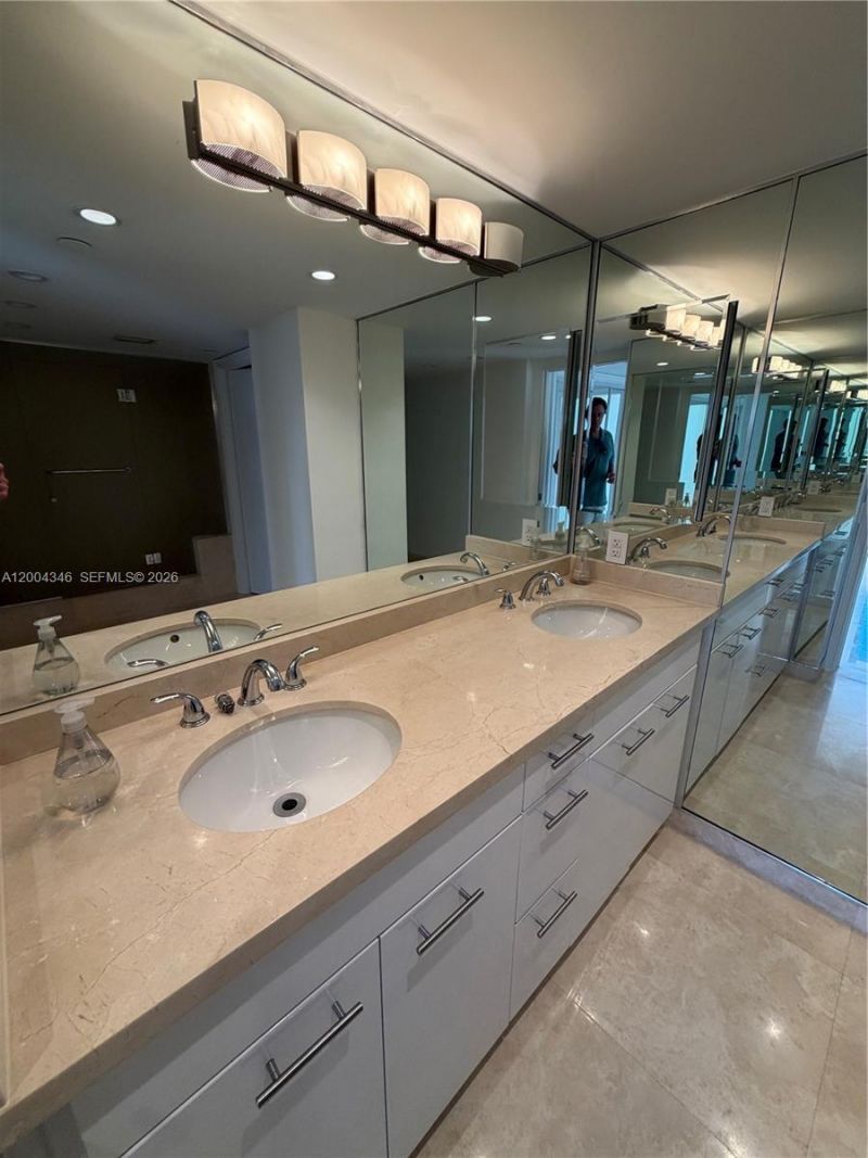 151 Crandon Blvd, Unit 444, Key Biscayne, FL 33149 Photo