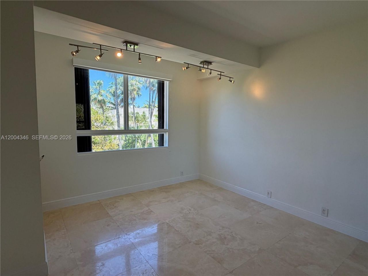 151 Crandon Blvd, Unit 444, Key Biscayne, FL 33149 Photo