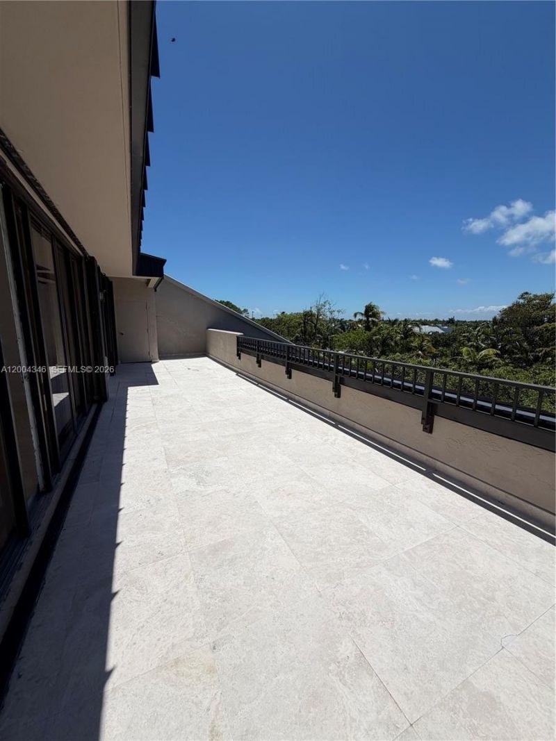 151 Crandon Blvd, Unit 444, Key Biscayne, FL 33149 Photo