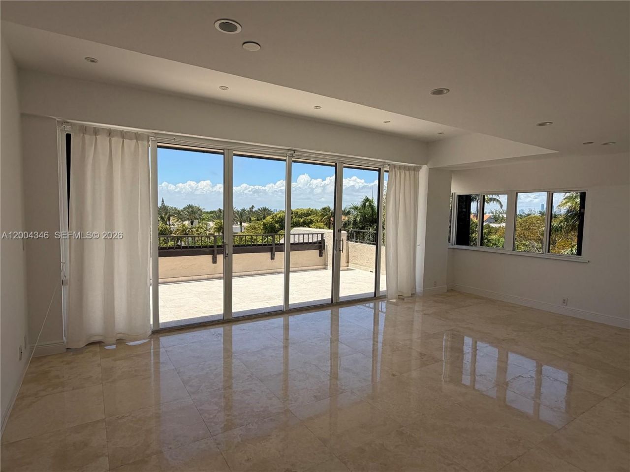 151 Crandon Blvd, Unit 444, Key Biscayne, FL 33149 Photo