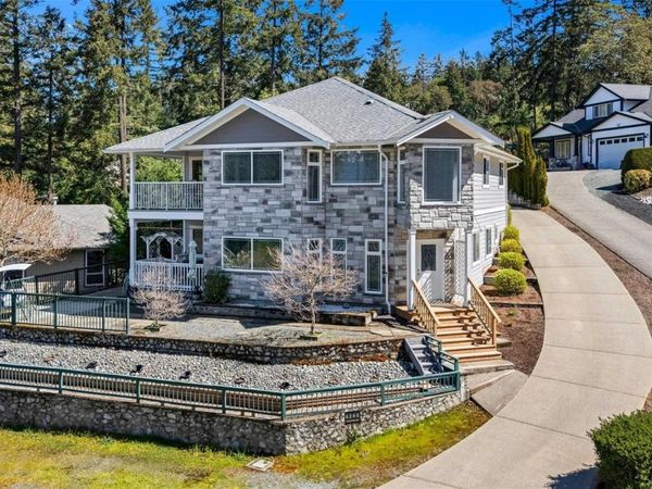 6265 Crestwood Dr , Duncan, BC V9L 6Z1