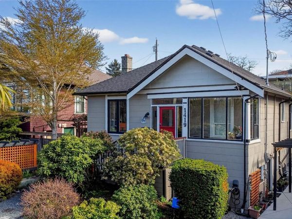 1419 Haultain St , Victoria, BC V8R 2J6