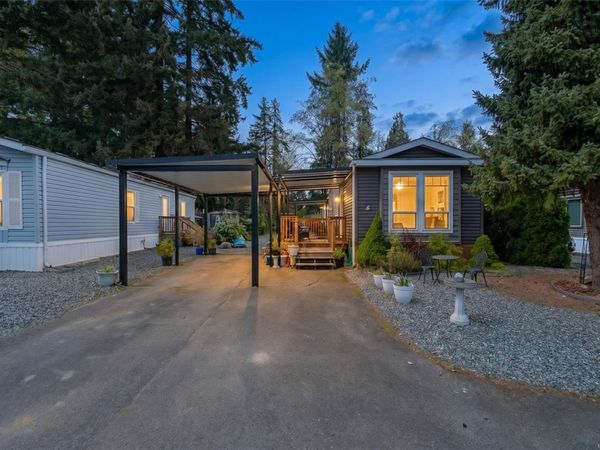 5150 Christie Rd, Unit 6, Ladysmith, BC V9G 1J2