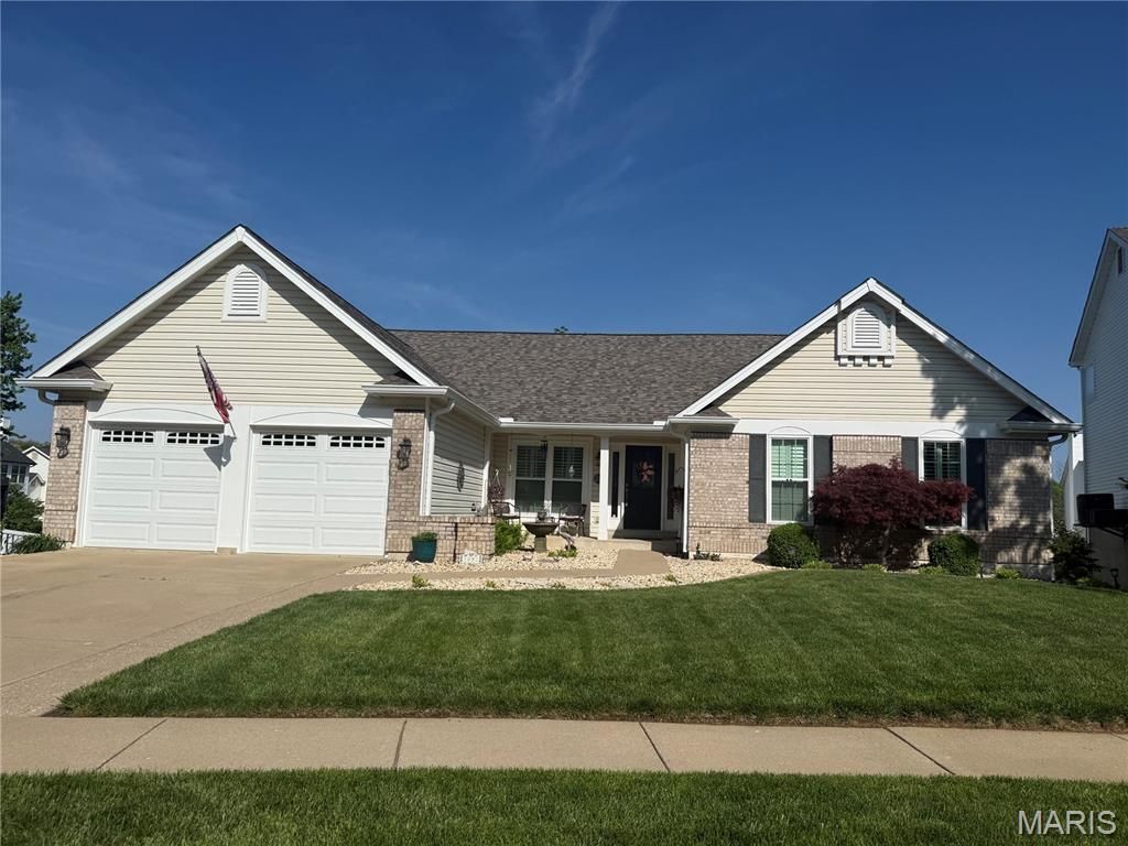 7052 Black Horse Drive , O Fallon, MO 63368 Main Photo