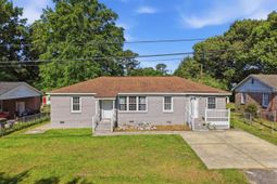 431 Mary Scott Drive photo 4