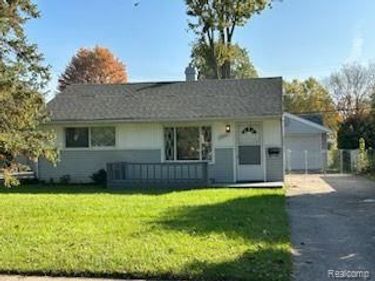3816 KENT Road, Royal Oak, MI 48073