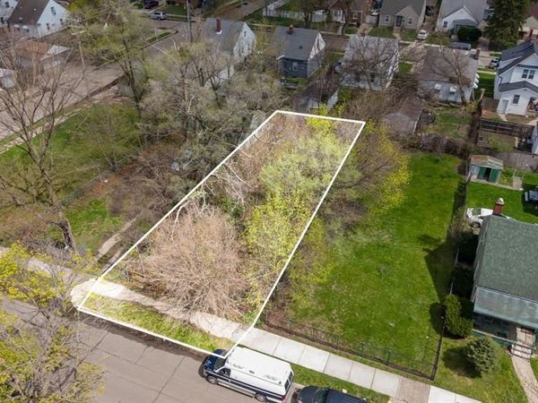 7540 Asbury Park , Detroit, MI 48228