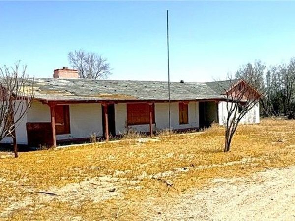 45334 Yermo Road, Newberry Springs, CA 92365