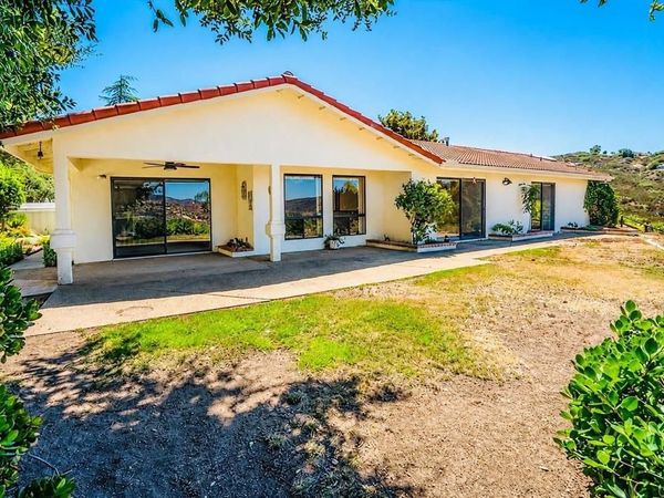 15245 La Plata Ct, Ramona, CA 92065