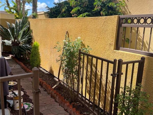 25712 Le Parc , Unit 19, Lake Forest, CA 92630