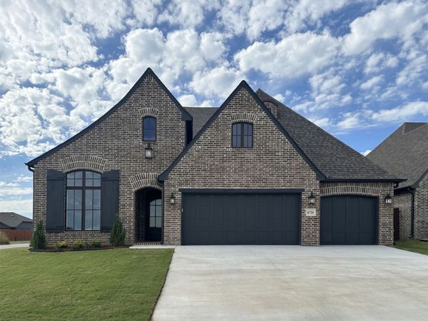 6724 S Gardenia Avenue, Broken Arrow, OK 74011