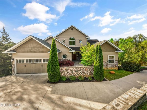 3648 Foxfire Way, Sevierville, TN 37876