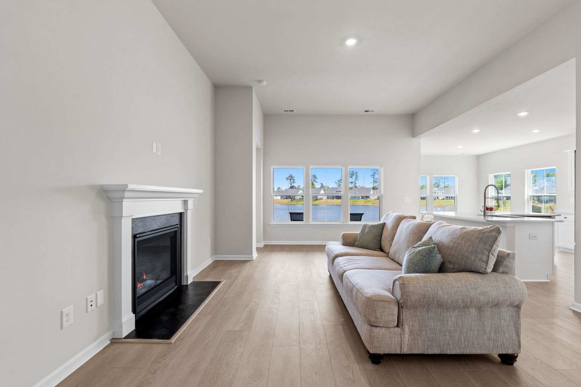 290 Empyrean Circle Photo 7