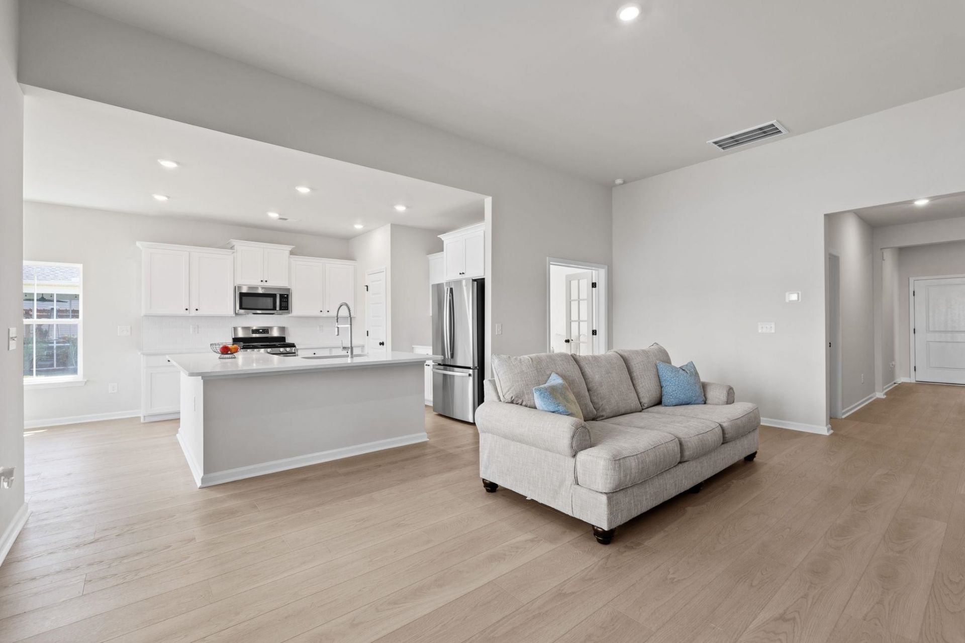 290 Empyrean Circle Photo 9