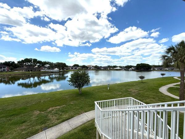 308 LAKE PARSONS GREEN , Unit 206, BRANDON, FL 33511