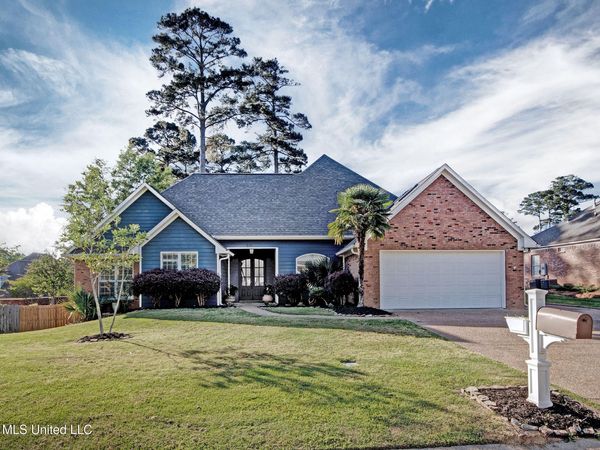 519 Ridge Circle, Brandon, MS 39047