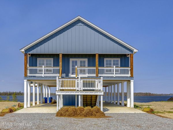 2412 Eagle Lake Shore Road, Vicksburg, MS 39183