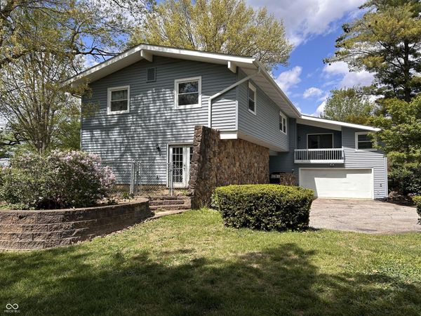 2004 Fairway Drive, Greencastle, IN 46135