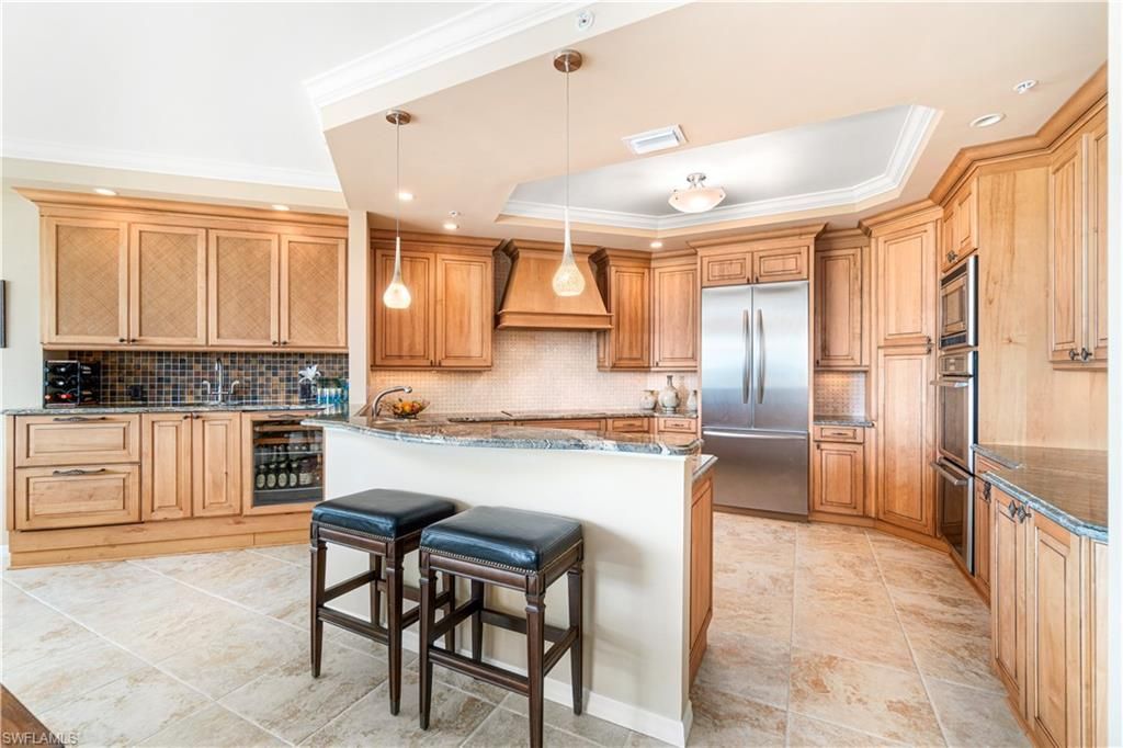 264 Barefoot Beach Blvd, Unit 402, Bonita Springs, FL 34134 Photo