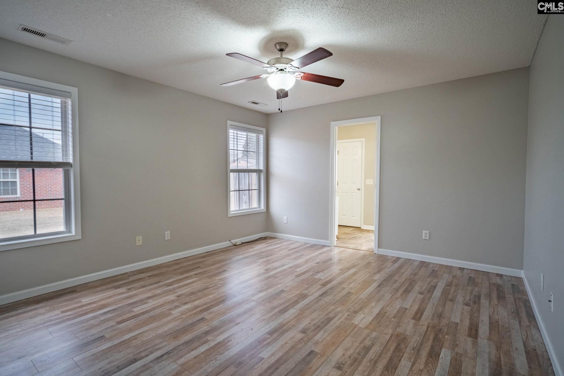 655 Ginhouse Drive  Photo 12