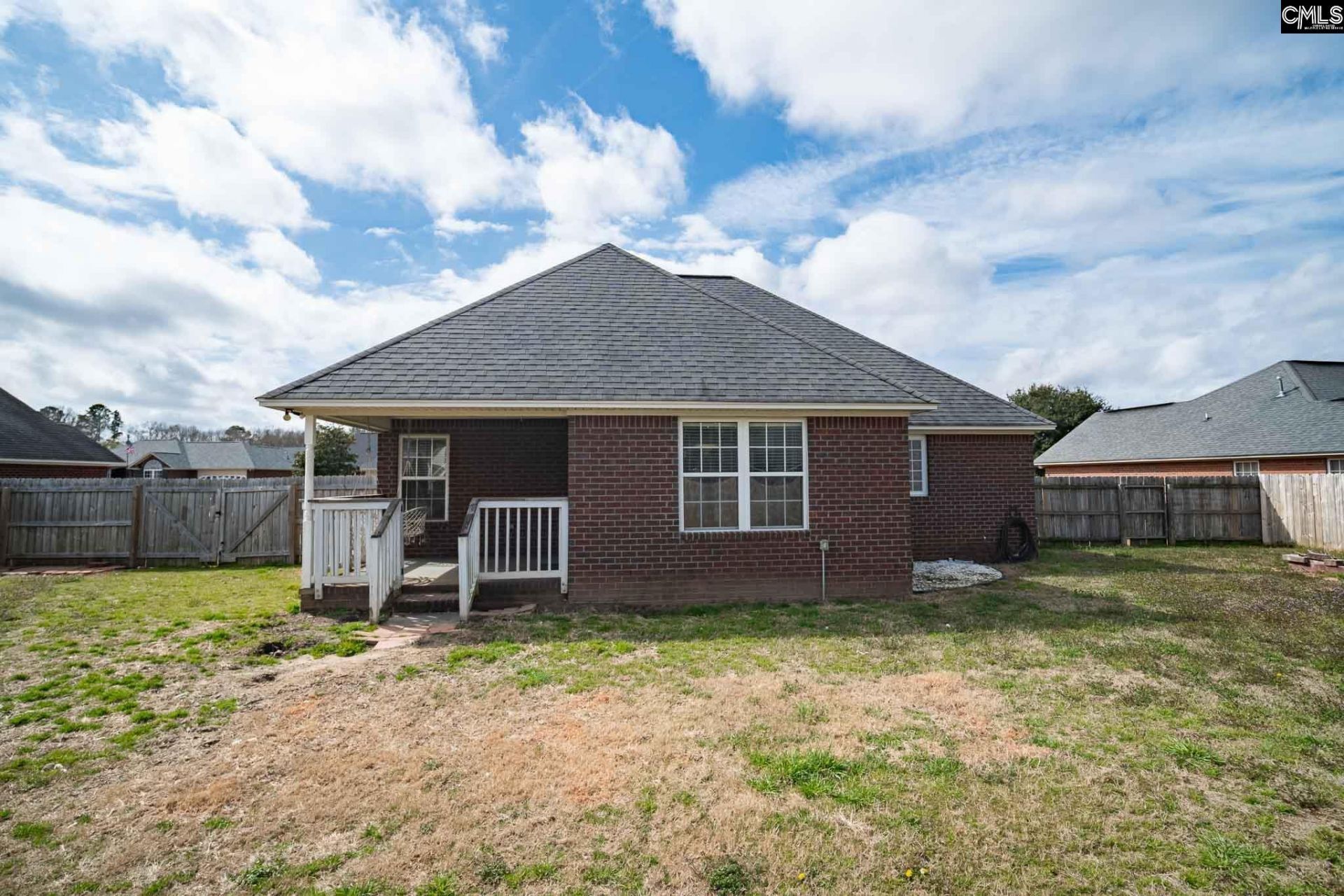 655 Ginhouse Drive  Photo 32