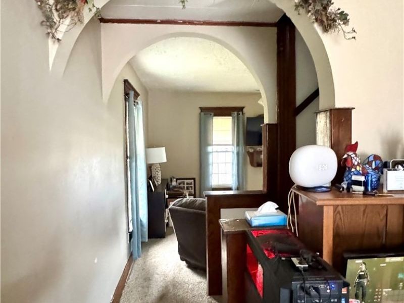 112 Fairview Street, West Lafayette, OH 43845 Photo 7