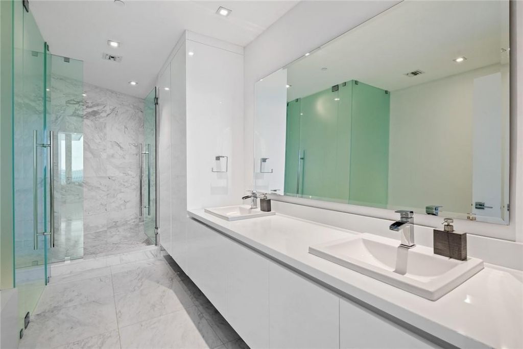 701 N Fort Lauderdale Beach Boulevard, Unit 602, Fort Lauderdale, FL 33304 Photo