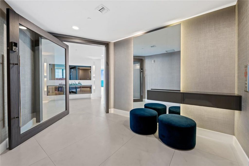 701 N Fort Lauderdale Beach Boulevard, Unit 602, Fort Lauderdale, FL 33304 Photo