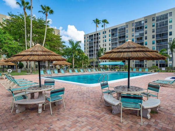 2205 S Cypress Bend Drive, Pompano Beach, FL 33069