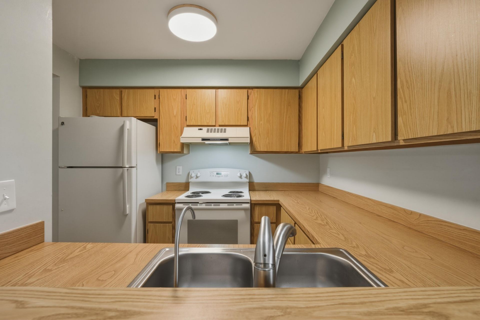 2205 S Cypress Bend Drive, Unit 604, Pompano Beach, FL 33069 Photo