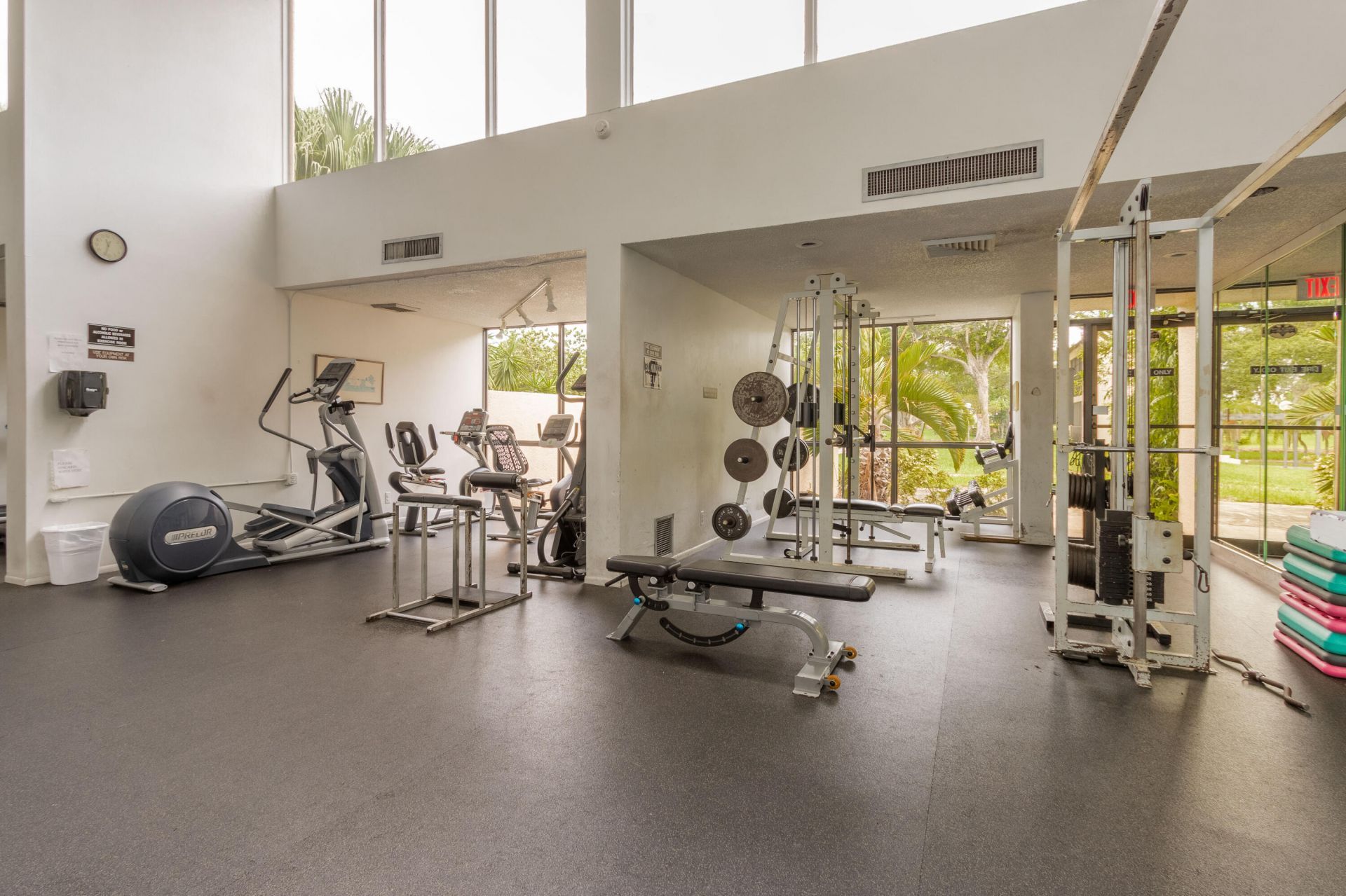 2205 S Cypress Bend Drive, Unit 604, Pompano Beach, FL 33069 Photo