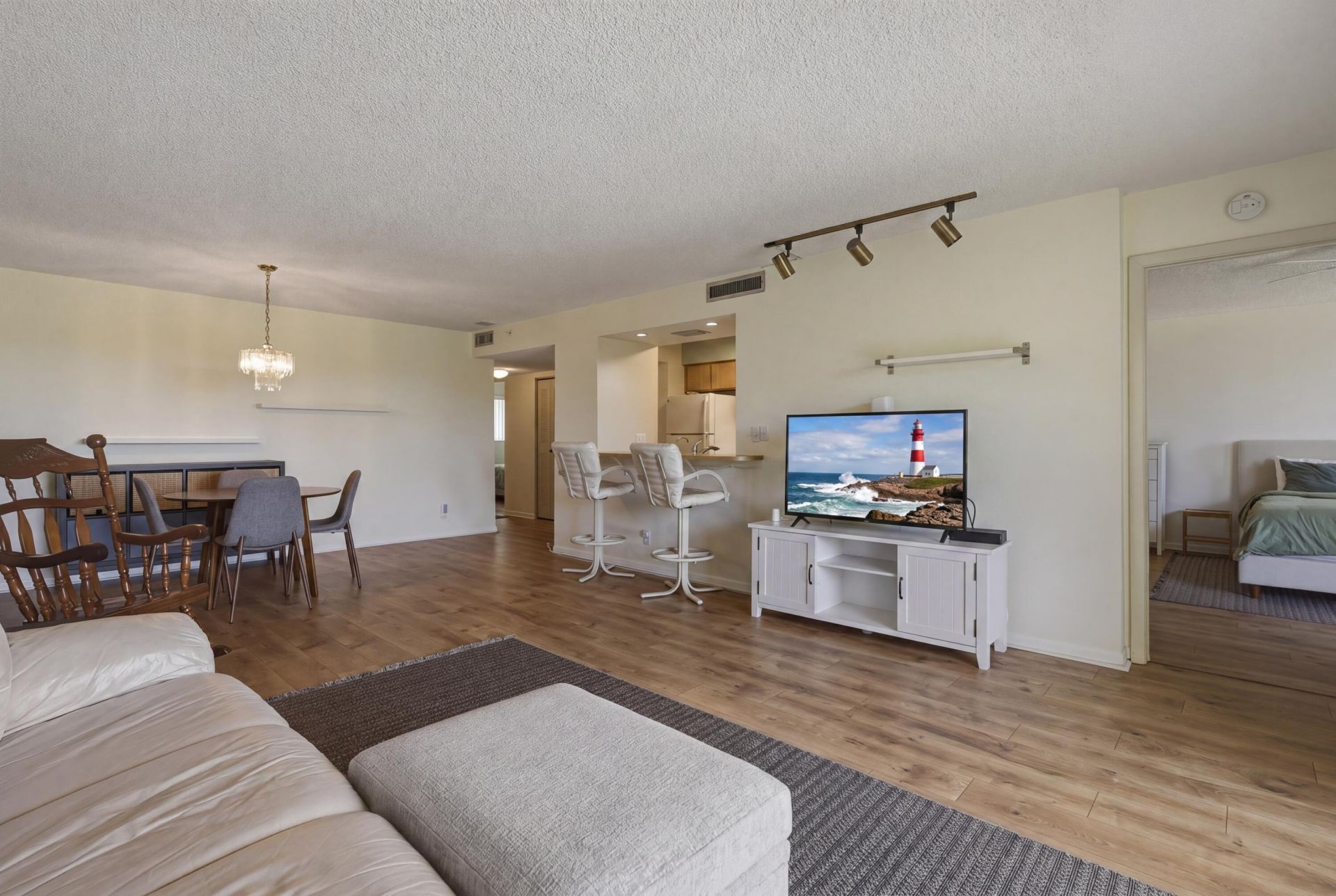 2205 S Cypress Bend Drive, Unit 604, Pompano Beach, FL 33069 Photo