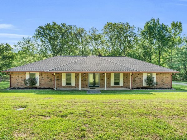 1194 Bob White, Starkville, MS 39759