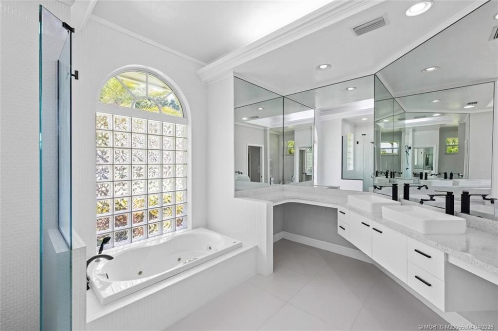 801 SW Lighthouse Drive, Palm City, FL 34990 Photo