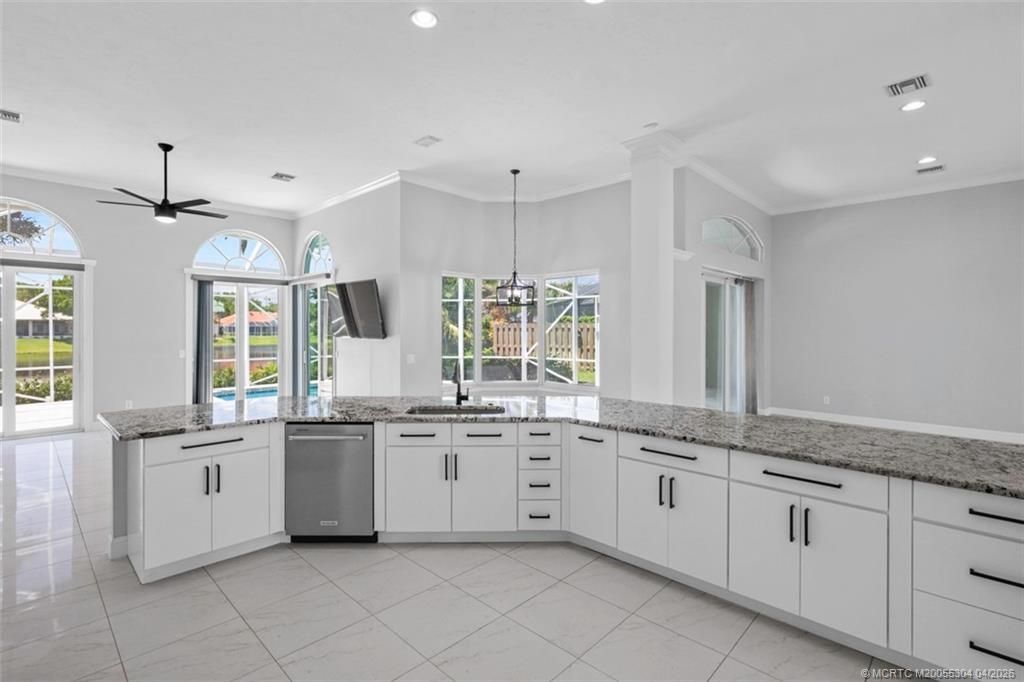 801 SW Lighthouse Drive, Palm City, FL 34990 Photo