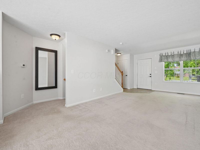 7470 Sancus Boulevard, Columbus, OH 43085 Photo 8