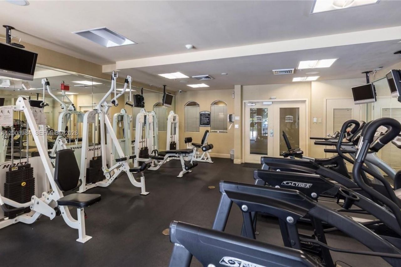6001 SW 70th St, Unit 342, South Miami, FL 33143 Photo