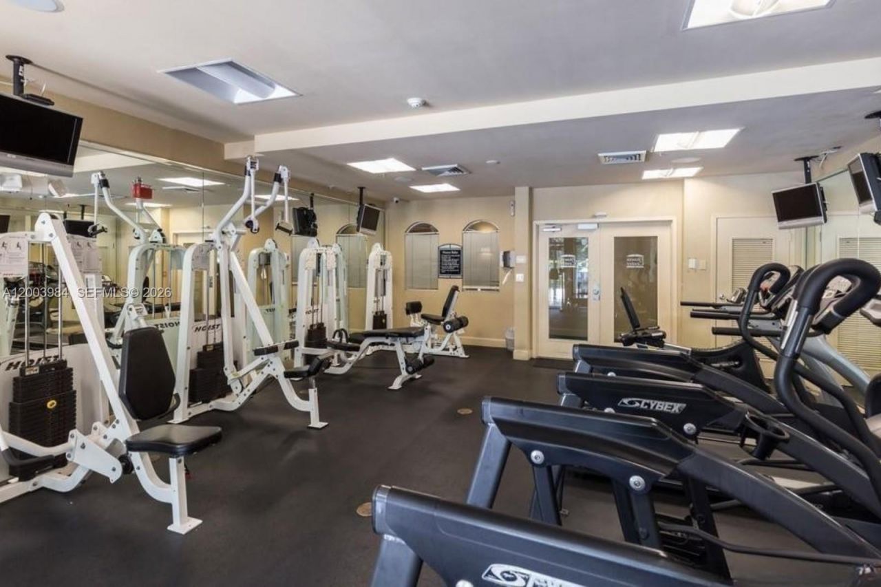 6001 SW 70th St, Unit 342, South Miami, FL 33143 Photo