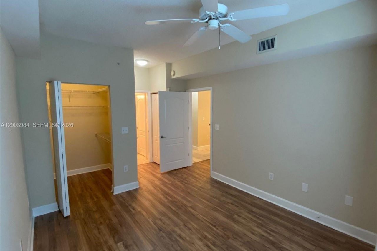 6001 SW 70th St, Unit 342, South Miami, FL 33143 Photo
