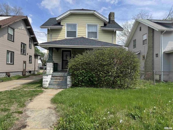 2206 N WISCONSIN Avenue, Peoria, IL 61603