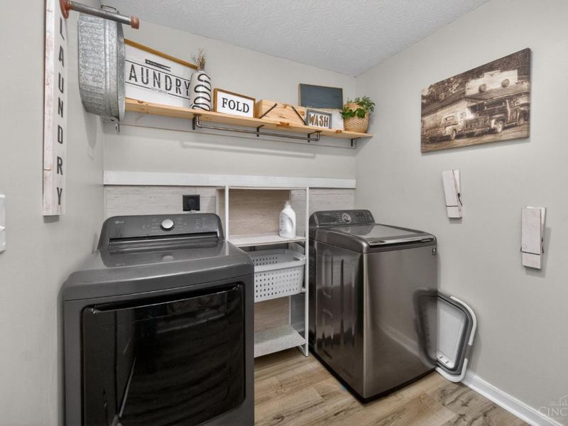 325 Easton Manor Drive, Monroe, OH 45050 Photo 23