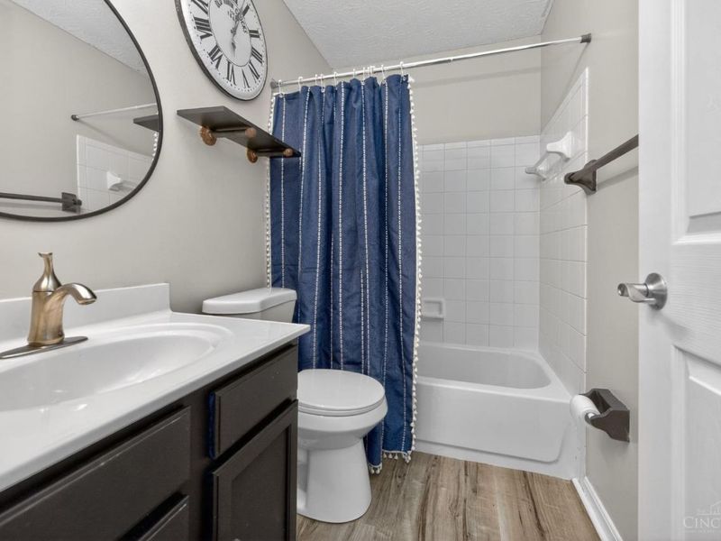 325 Easton Manor Drive, Monroe, OH 45050 Photo 27