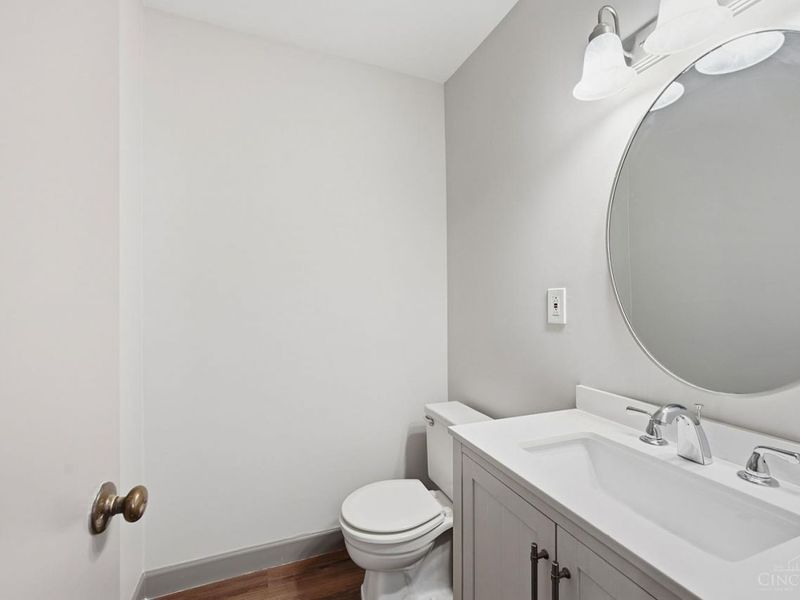 1011 McPherson, Cincinnati, OH 45205 Photo 10
