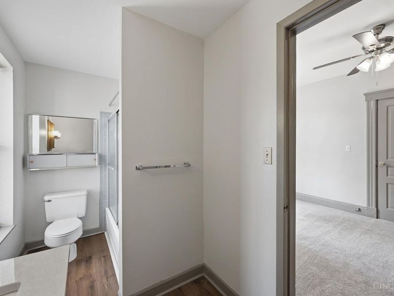 1011 McPherson, Cincinnati, OH 45205 Photo 17