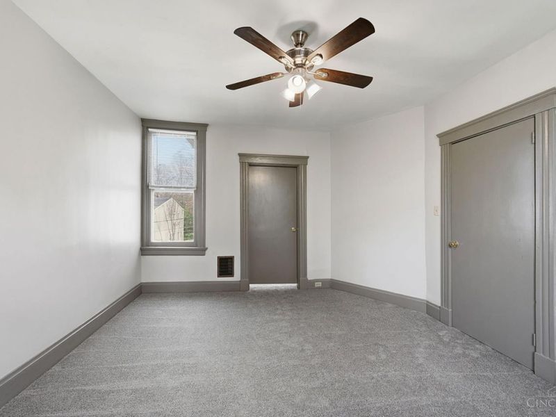 1011 McPherson, Cincinnati, OH 45205 Photo 21