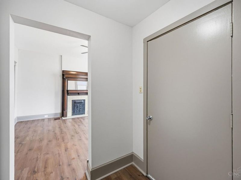 1011 McPherson, Cincinnati, OH 45205 Photo 3